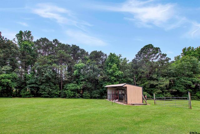 6233 Curtis Black Rd, Hallsville, TX 75650