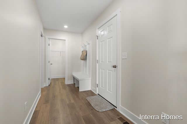 251 Hickory Valley Drive, Kalamazoo, MI 49009