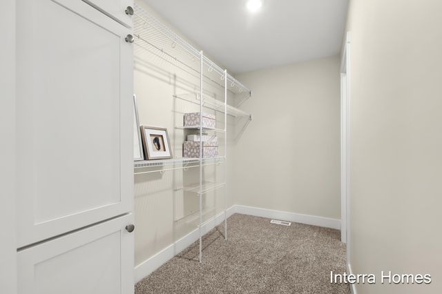 251 Hickory Valley Drive, Kalamazoo, MI 49009