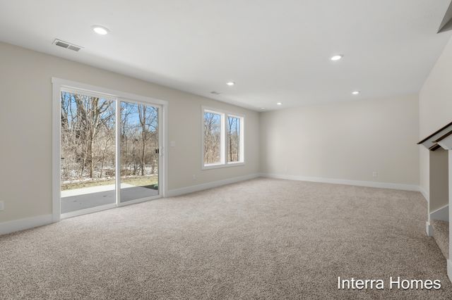 251 Hickory Valley Drive, Kalamazoo, MI 49009