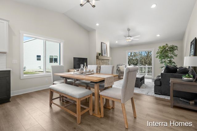 251 Hickory Valley Drive, Kalamazoo, MI 49009