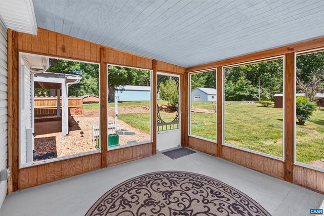 2112 CARPENTERS MILL RD, Barboursville, VA 22923