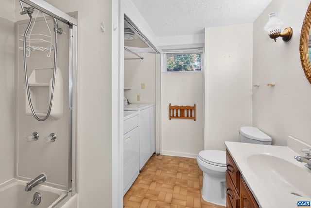 2112 CARPENTERS MILL RD, Barboursville, VA 22923