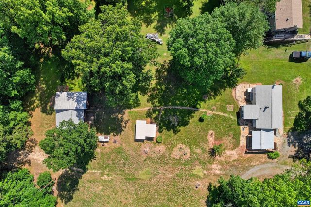 2112 CARPENTERS MILL RD, Barboursville, VA 22923