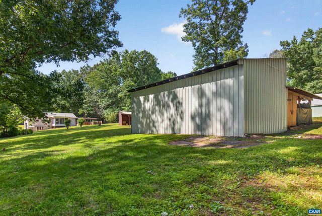 2112 CARPENTERS MILL RD, Barboursville, VA 22923