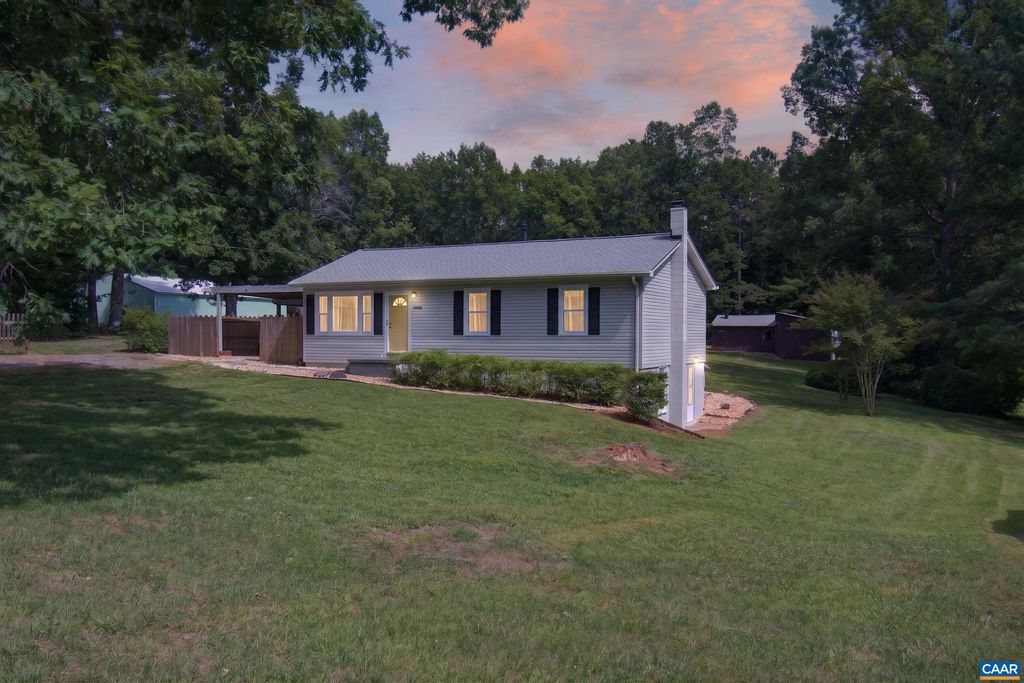 2112 CARPENTERS MILL RD, Barboursville, VA 22923