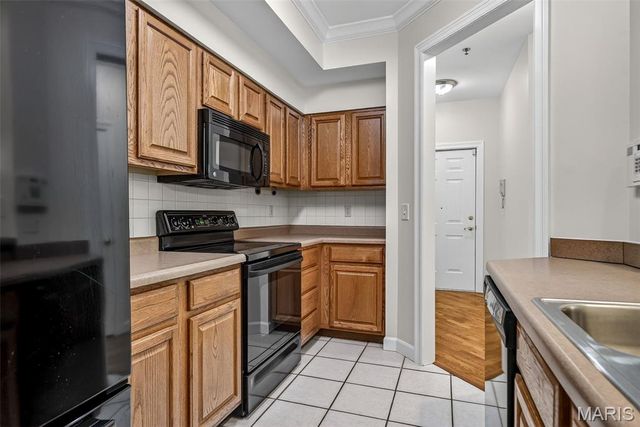 13115 Mill Crossing Court 205, St Louis, MO 63141