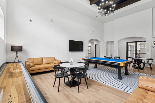 14807 Woodland Hills Drive 1304, Houston, TX 77396