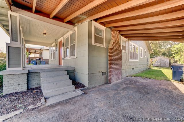 2520 E 7th Street, Tulsa, OK 74104