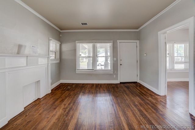 2520 E 7th Street, Tulsa, OK 74104