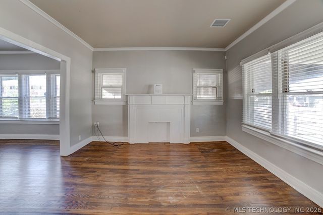 2520 E 7th Street, Tulsa, OK 74104