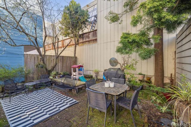 1019 Lincoln Way, San Francisco, CA 94122