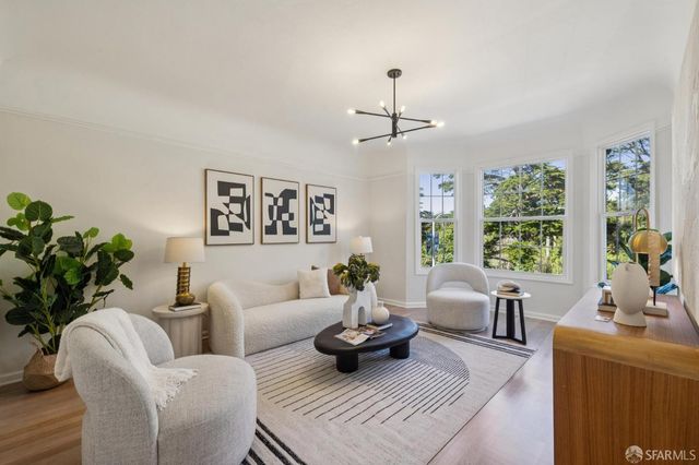 1019 Lincoln Way, San Francisco, CA 94122