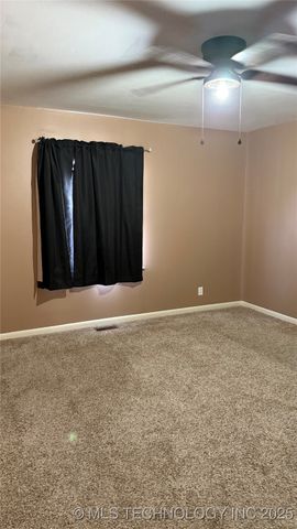 3301 Harvey Road, Bartlesville, OK 74006