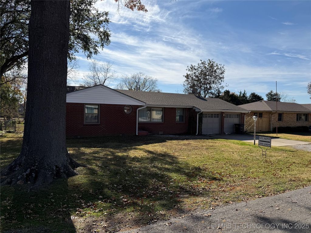 3301 Harvey Road, Bartlesville, OK 74006