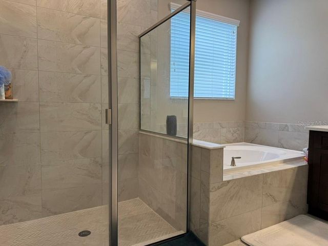 7749 BRONZE OAK DRIVE, Wesley Chapel, FL 33545