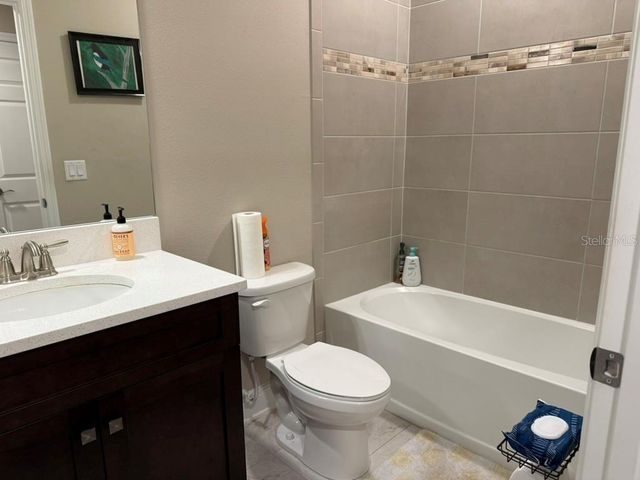 7749 BRONZE OAK DRIVE, Wesley Chapel, FL 33545