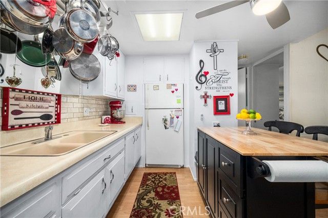 1301 Skokie Road 27H, Seal Beach, CA 90740