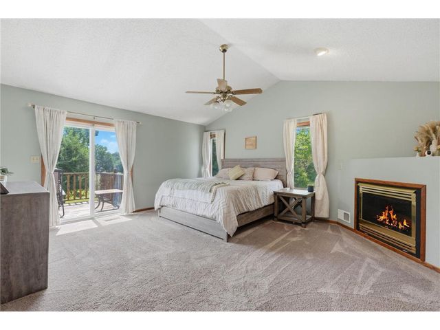 591 Spurline Circle, Hudson, WI 54016