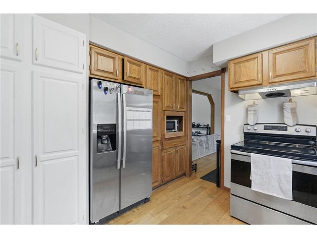 591 Spurline Circle, Hudson, WI 54016