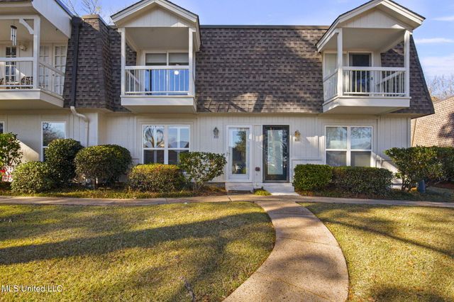 550 Post Road, 121, Ridgeland, MS 39157