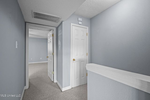 550 Post Road, 121, Ridgeland, MS 39157