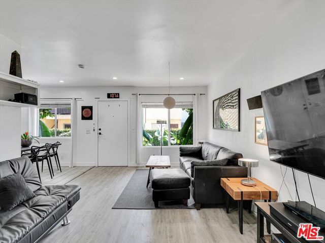1145 N Hoover Street, Los Angeles, CA 90029
