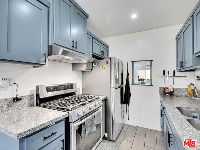 1145 N Hoover Street, Los Angeles, CA 90029