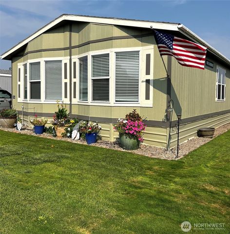 2240 W Broadway Avenue #204, Moses Lake, WA 98837