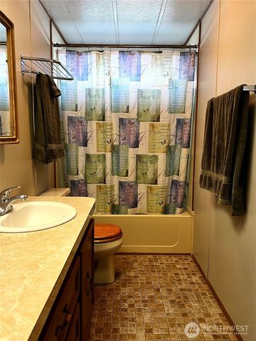 2240 W Broadway Avenue #204, Moses Lake, WA 98837