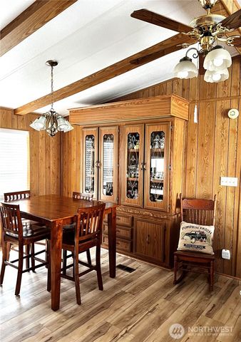 2240 W Broadway Avenue #204, Moses Lake, WA 98837