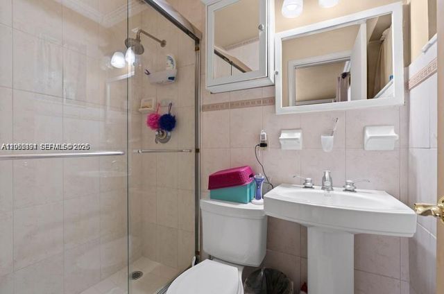 7880 NW 11th St 0, Pembroke Pines, FL 33024