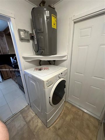 7880 NW 11th St 0, Pembroke Pines, FL 33024