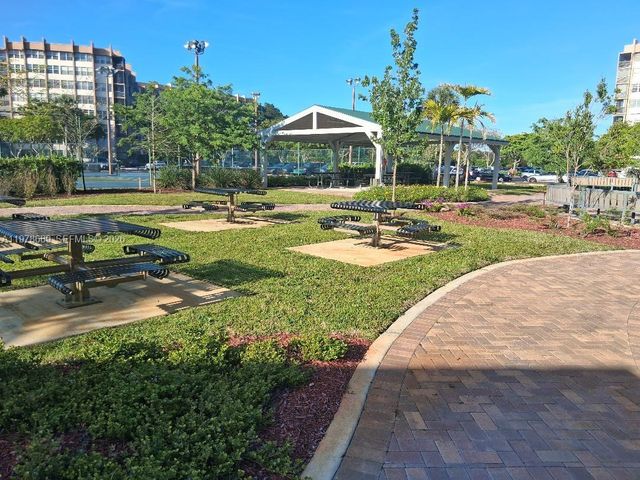 1100 St Charles Place 213, Pembroke Pines, FL 33026
