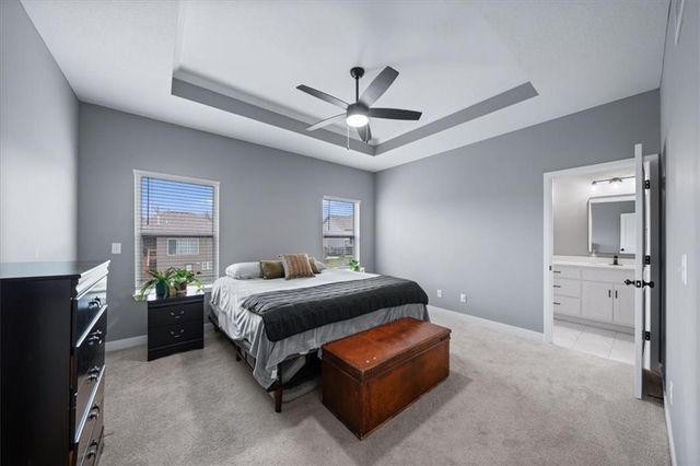 16083 Ryan Circle, Parkville, MO 64152