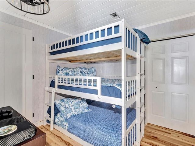 115 Harbor Addition Drive, Livingston, TX 77351