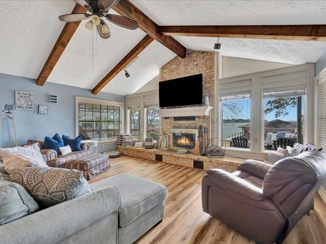 115 Harbor Addition Drive, Livingston, TX 77351