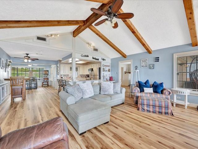 115 Harbor Addition Drive, Livingston, TX 77351