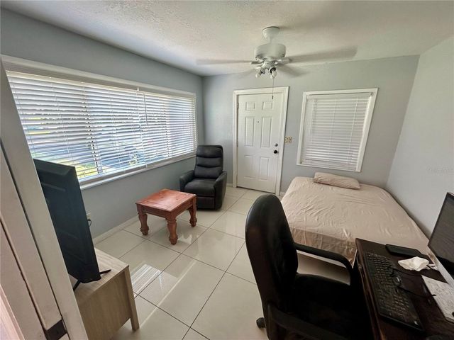 1742 MANGOE ST, Punta Gorda, FL 33980