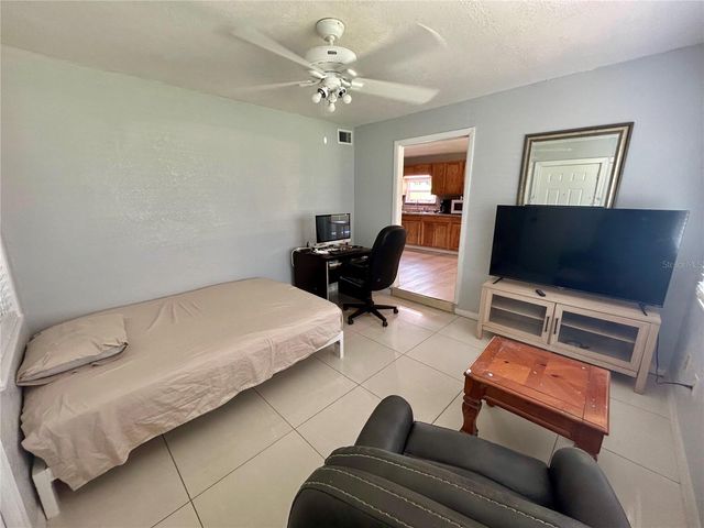 1742 MANGOE ST, Punta Gorda, FL 33980