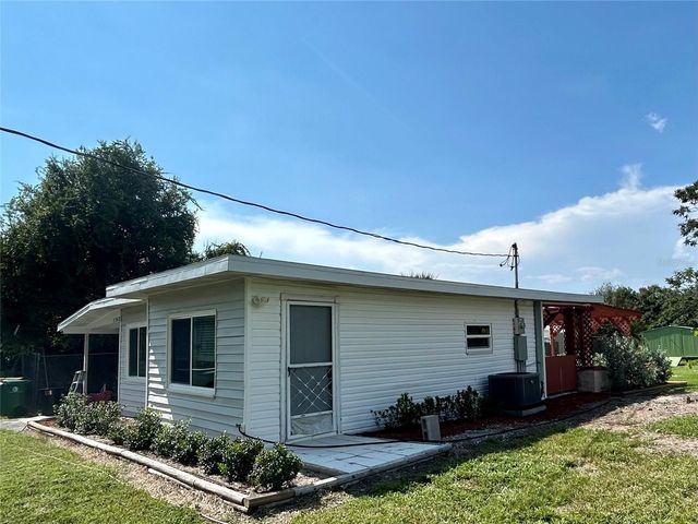 1742 MANGOE ST, Punta Gorda, FL 33980
