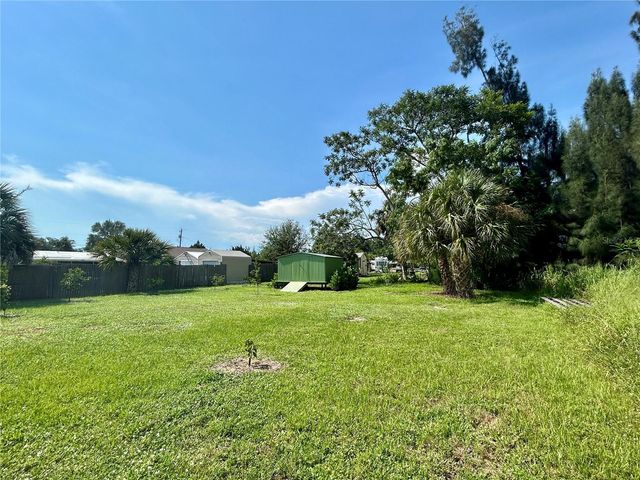 1742 MANGOE ST, Punta Gorda, FL 33980