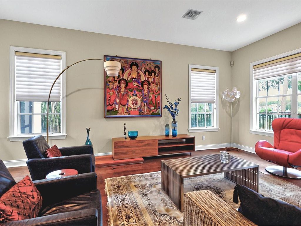 Image 18 of property listing at 9744 COVENT GARDEN DRIVE, Orlando, FL 32827