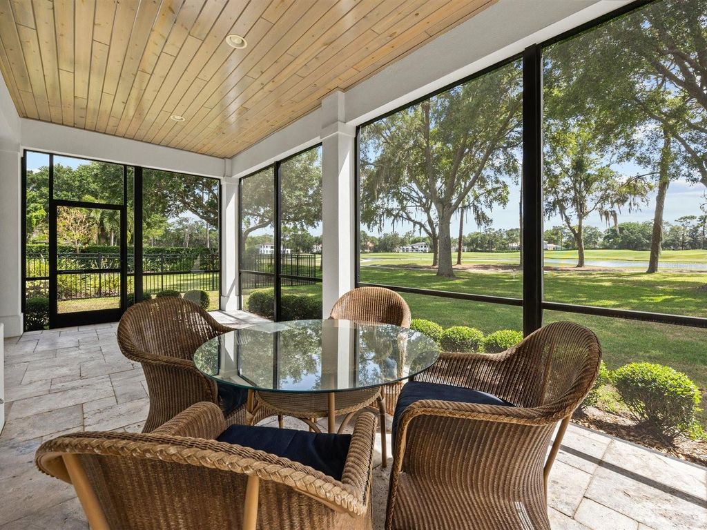 Image 25 of property listing at 9744 COVENT GARDEN DRIVE, Orlando, FL 32827