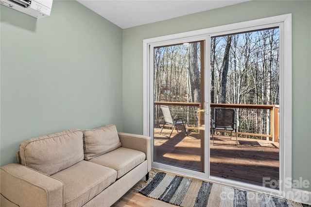 52 Treanors Place, Maggie Valley, NC 28751