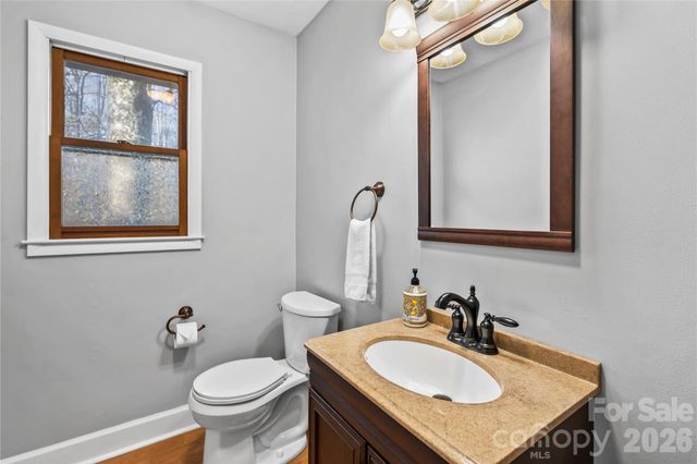 52 Treanors Place, Maggie Valley, NC 28751