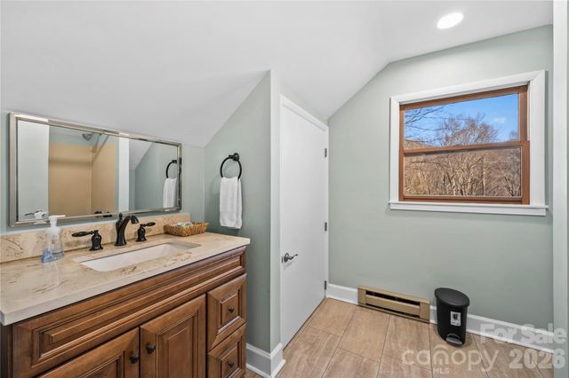 52 Treanors Place, Maggie Valley, NC 28751