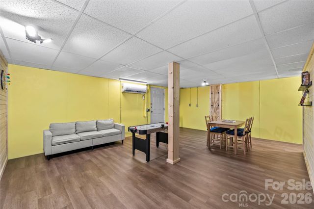 52 Treanors Place, Maggie Valley, NC 28751