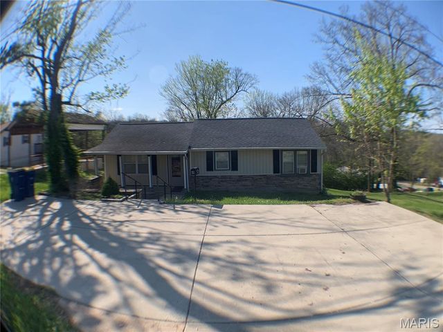 1218 S 5th Street, De Soto, MO 63020