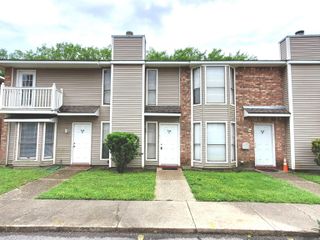 759 E Boyd Dr #C, Baton Rouge, LA 70808